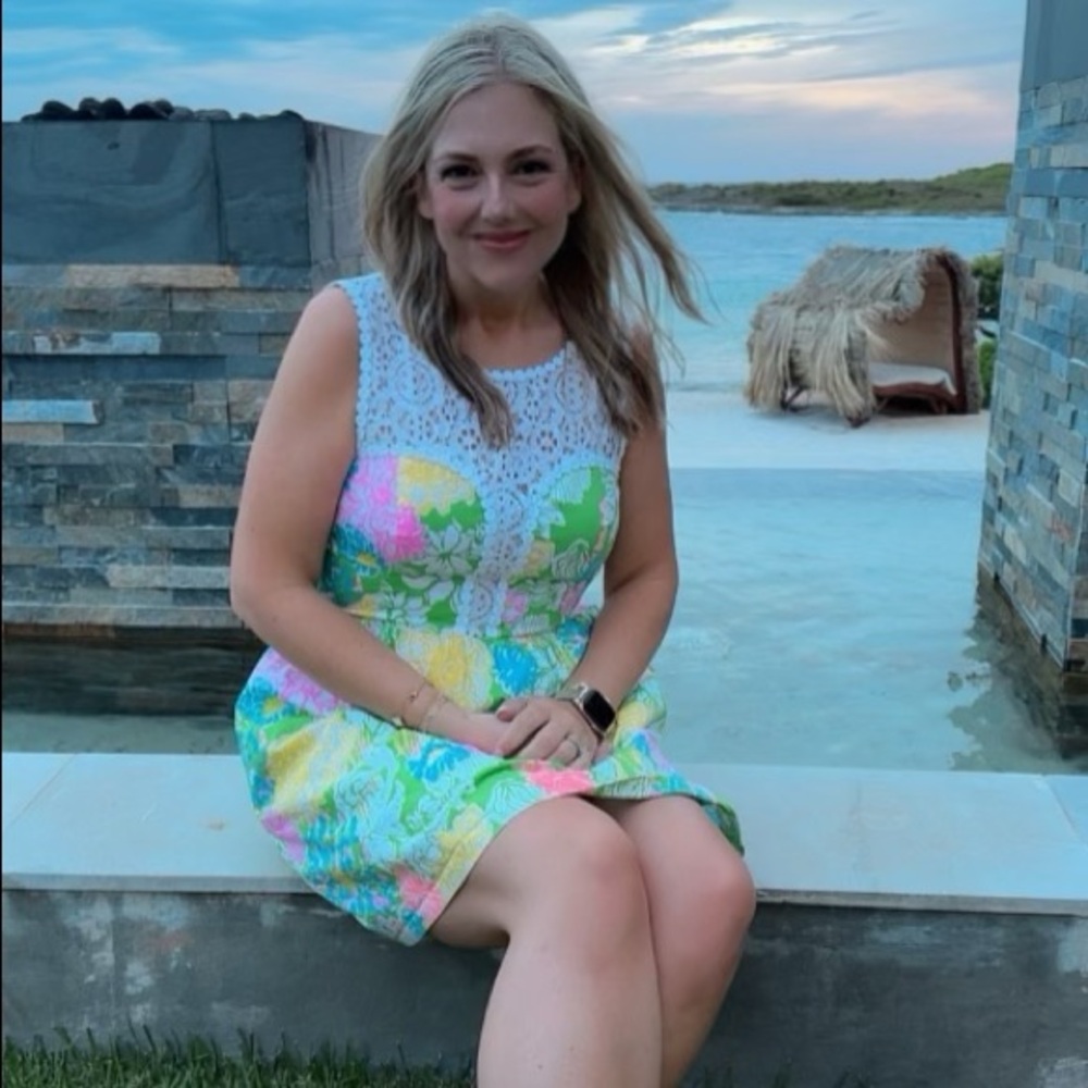 Meet your Posher, Courtney